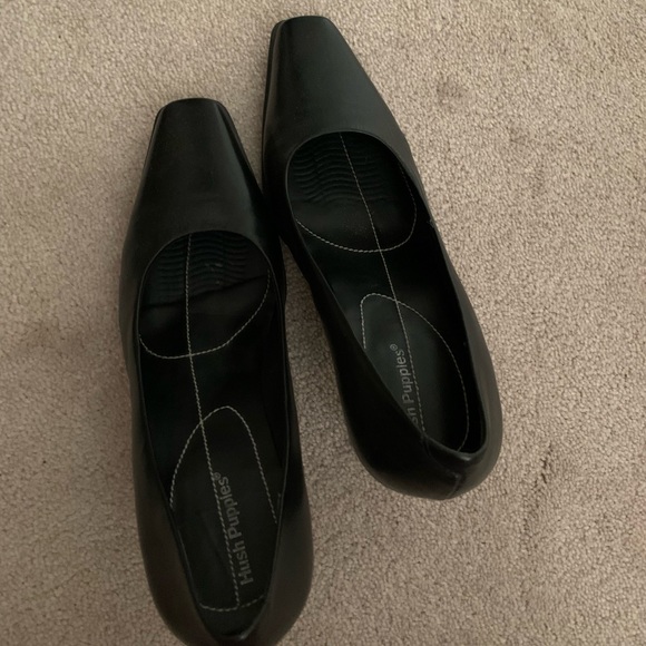 Hush Puppies black heels - Picture 2 of 6